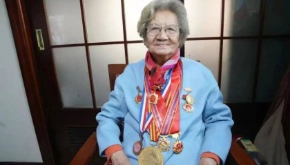 痛悼！著名表演艺术家去世！《孽债》《情深深雨濛濛》《蜗居》……留下无数经典作品