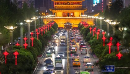 大唐不夜城西安地址在哪，西安不夜城坐标揭秘，正确玩法竟藏这里