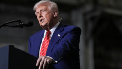 7票通过，美国将沦为“第三世界国家”？美国法院正式裁定违法！特朗普反对也没用了