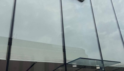 iPhone 17热度飙升，资深苹果用户：可以等等再买