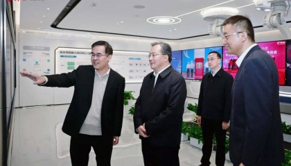 范波在苏州高新区调研战略性新兴产业发展工作