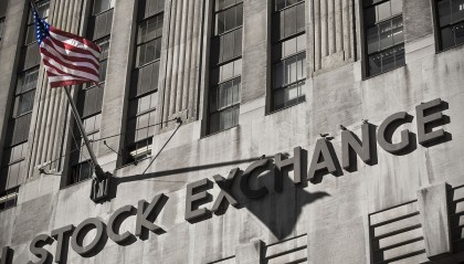 美国纽约证券交易所(美国纽约证券交易所成立时间)