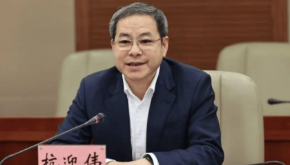 曾任浦东新区区长，杭迎伟职务已调整