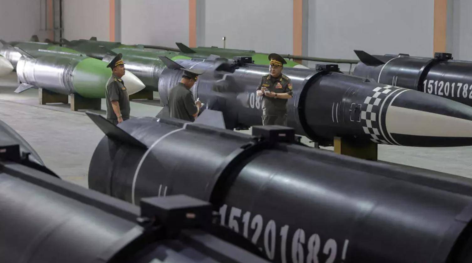 朝鲜用中国机床造导弹？美媒：金正恩大手一挥，25000名工人入俄