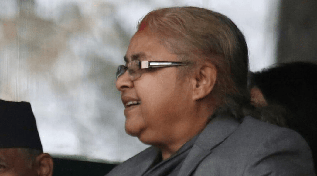 亲华派辞职后,尼泊尔首位女总理上台,中方回应了10字