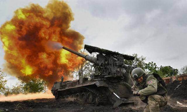 10万大军压境北约,普京递话,美印罕见全部入场!唯独少了中国?