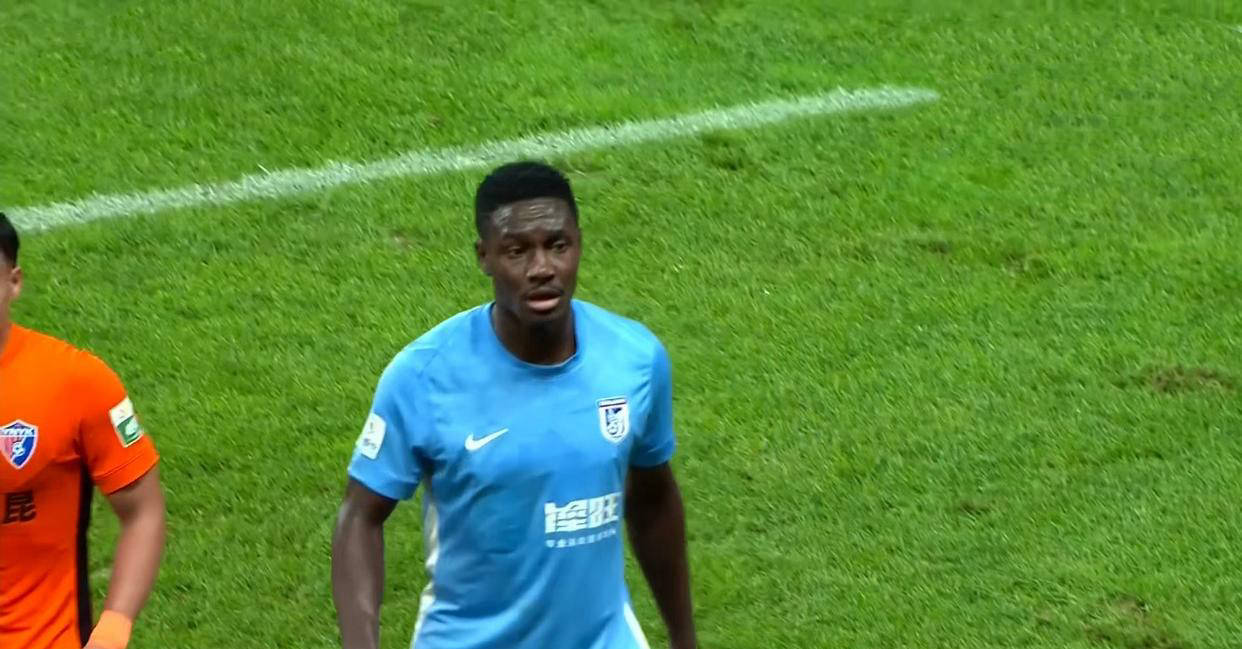 朱鹏宇稳定表现，成为大连英博焦点