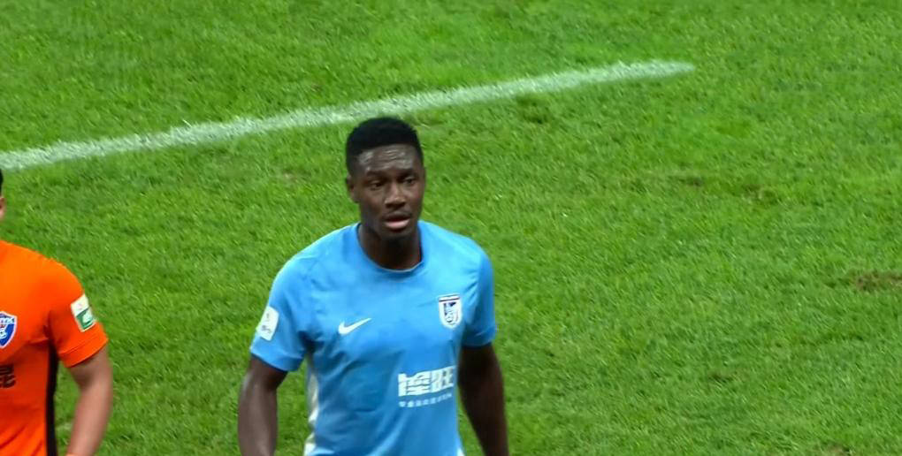 大连英博进攻端表现出色,朱鹏宇崭露头角