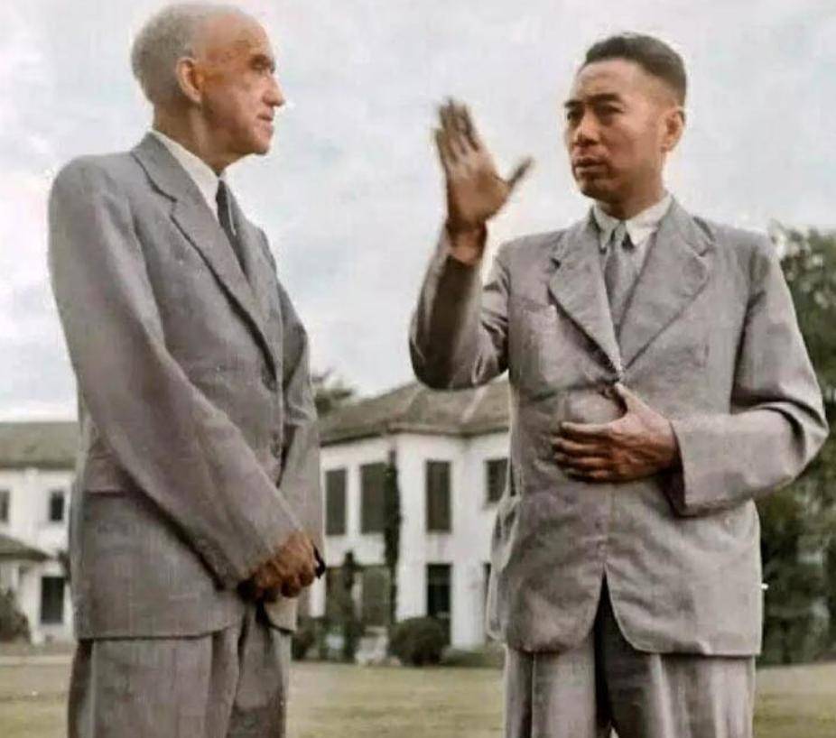 1949年新中国成立之时,蒋介石还在大陆,他在哪?又在做些什么?