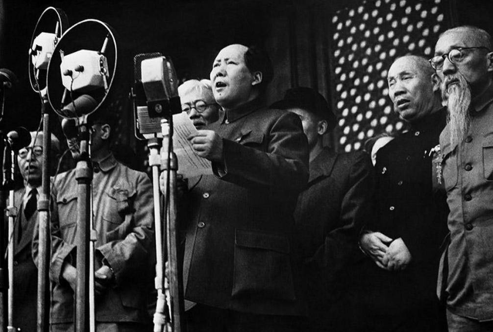 1949年新中国成立之时,蒋介石还在大陆,他在哪?又在做些什么?