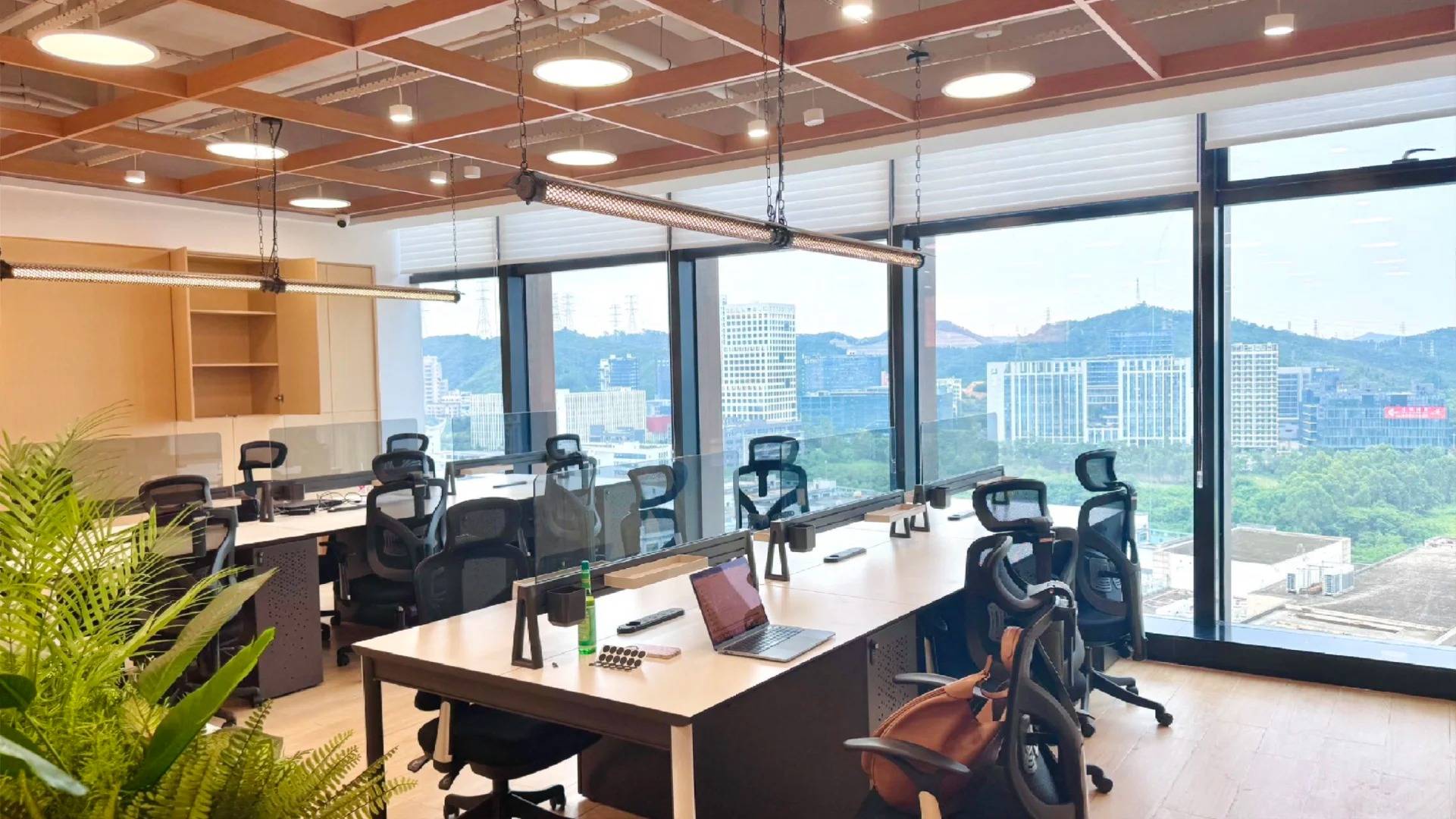 广州天河区注册公司,没有地址怎么办?一文看懂挂靠地址解决方案【2025权威版】