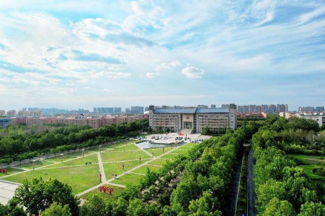 全国第1:郑州大学什么专业好?优势专业,就业多元!