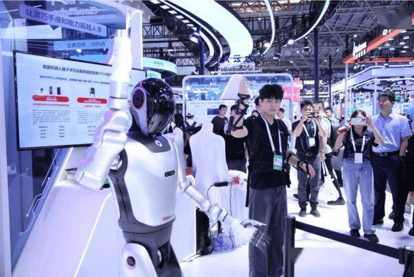 戴盟机器人完成亿元级天使++轮融资,招商局创投领投,开启机器人含触觉灵巧操作新时代