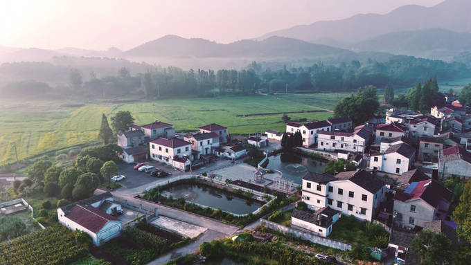 描画“三地”战略新蓝图 乘势而上谱写高质量发展丹徒新篇章