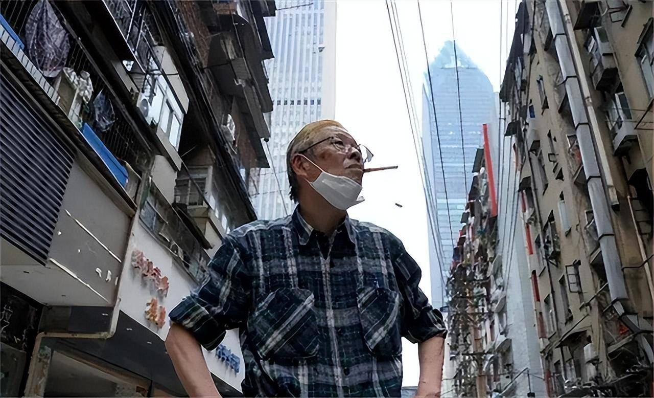 回顾:日本老人在武汉开店15年,工资3300元,将遗产捐给中国员工