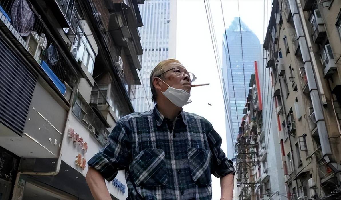 2007年日本老人迁居武汉,开店16年工资仅3300元:遗产都捐给员工