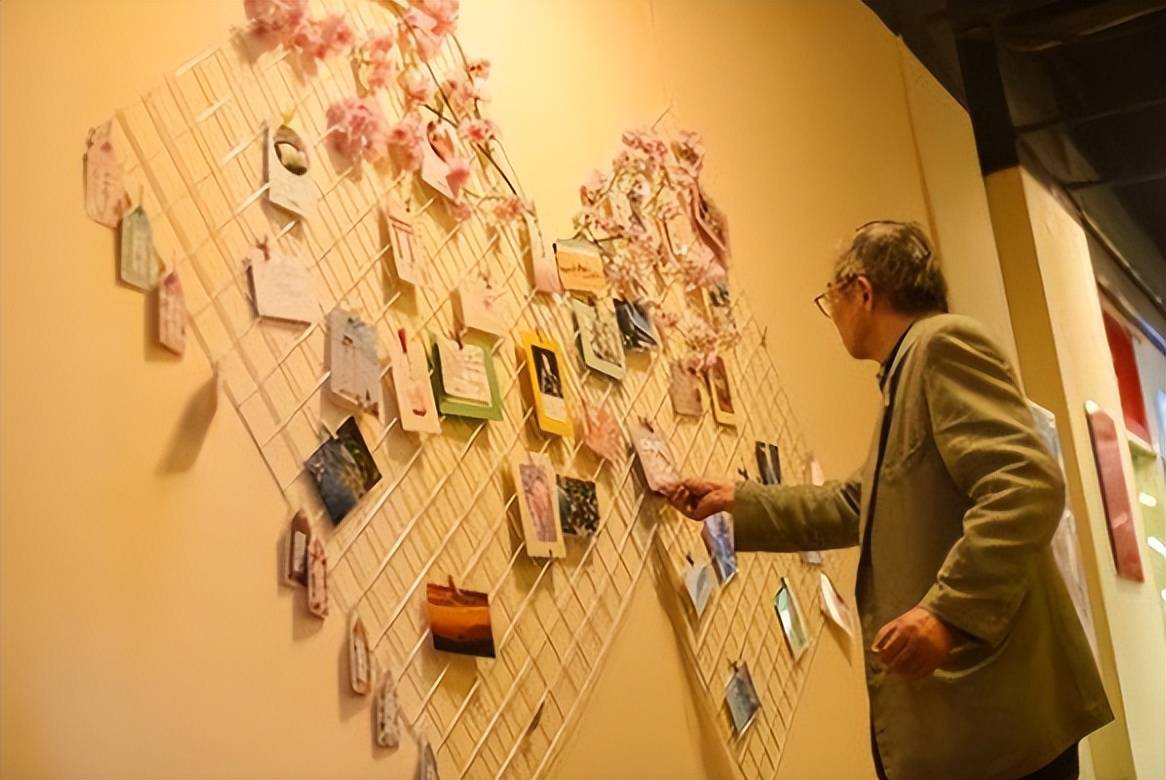 2007年日本老人迁居武汉,开店16年工资仅3300元:遗产都捐给员工