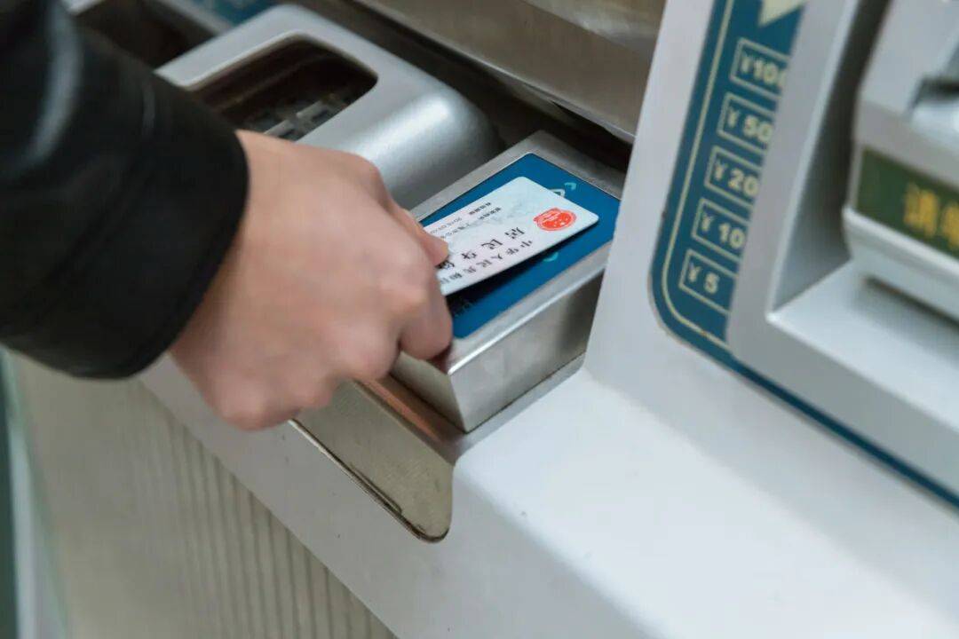 别再拖了!在西安这6个证件过期很麻烦!抓紧自查!